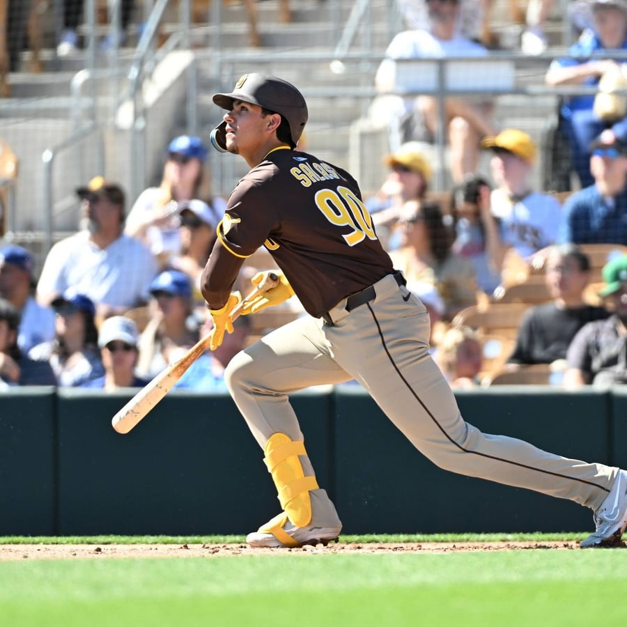 Crónica y balance: Ethan Salas hace historia con sus primeros dos jonrones y San Diego fortalece su camino hacia octubre
