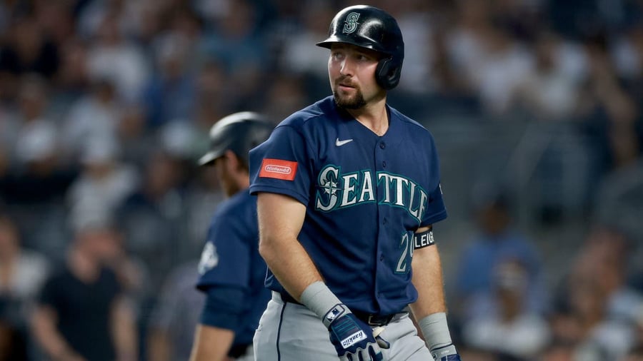 Cal Raleigh y Josh Naylor despiertan a Seattle: los Mariners evitan la barrida en Anaheim