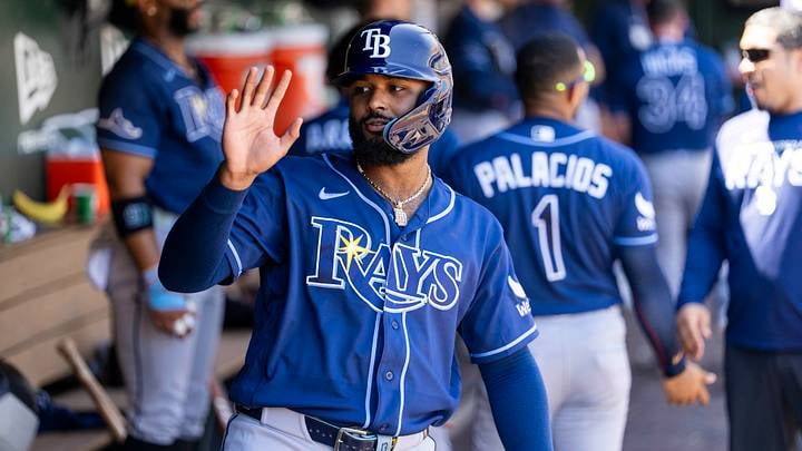 Crónica y balance: Tampa Bay pega temprano, resiste la reacción de Oakland y aumenta su ventaja en el Este